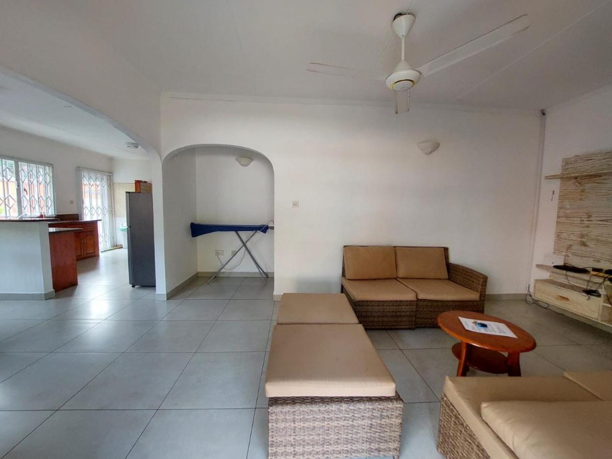 Beau Vallon Villa Self Catering With Pool Kültér fotó